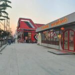 Nearby Sukiyaki eatery stewing as buffet rival steals spotlight | Thaiger