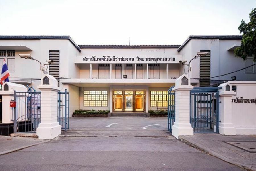 student conflict Rajamangala University Uthenthawai Campus swith PM Srettha