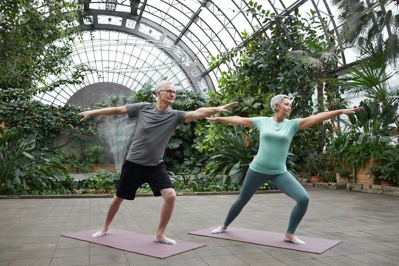 Unlock the surprising power of yoga for elders | News by Thaiger