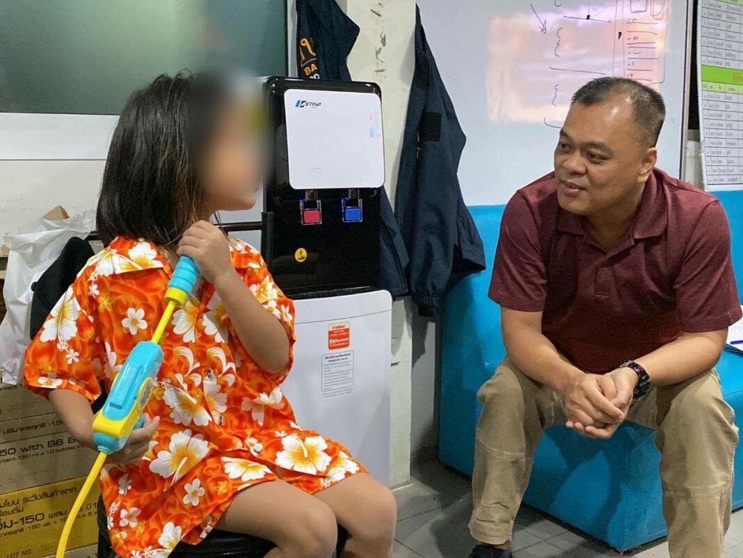 Songkran: Lost young girl reunited with family