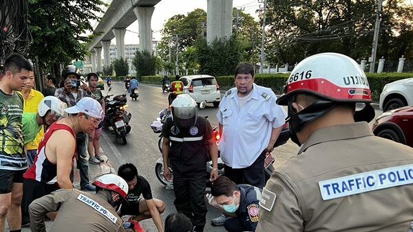 Bangkok traffic cop killed by drunk driver during charity event