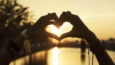 How to deal with long distance relationships