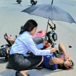 RTN officers sail in to save the day after baht bus-bike bust-up | Thaiger