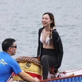Dragon Boat Festival drummer's bikini photo stuns social media | News by Thaiger