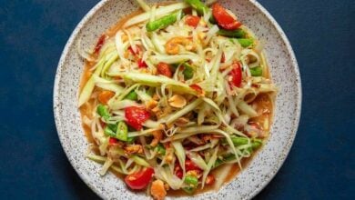 What is Som Tam dish and why do people love it