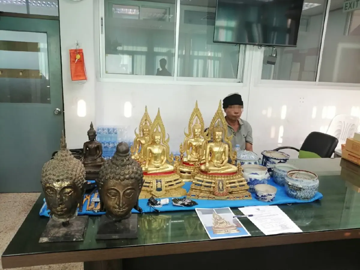 Thai monk stole Buddha statues and antiques to fix broken car