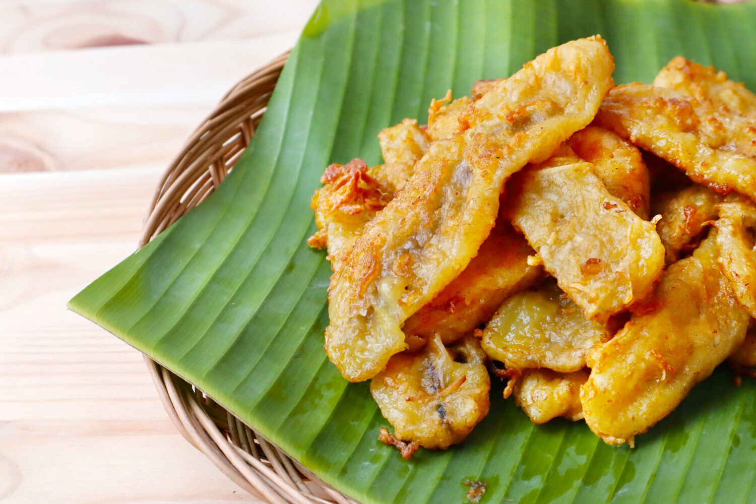 Nutritious snack Thai fried banana fritters