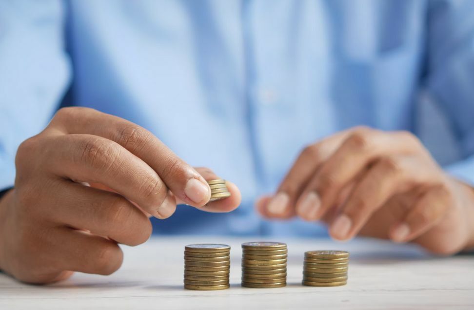 A person who is planning for their investment