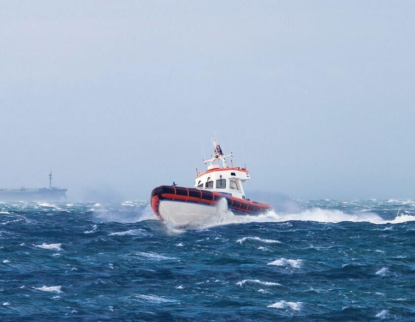 Two fishermen rescued after boat capsizes off Jomtien Beach