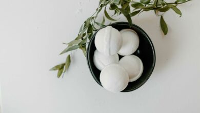 CBD bath bombs vs normal bath bombs