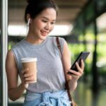 Digital wallet scheme to include smartphones purchases | Thaiger