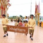 Pattaya Buddhist Lent celebration with traditional candle procession | Thaiger