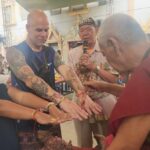 Swedish couple receives sacred tattoos in Nakhon Pathom | Thaiger