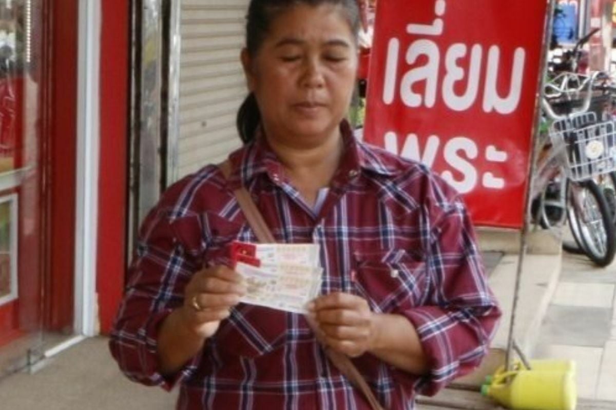 Lotto plot: Thai woman cries foul over ‘historic’ ticket trick | Thaiger