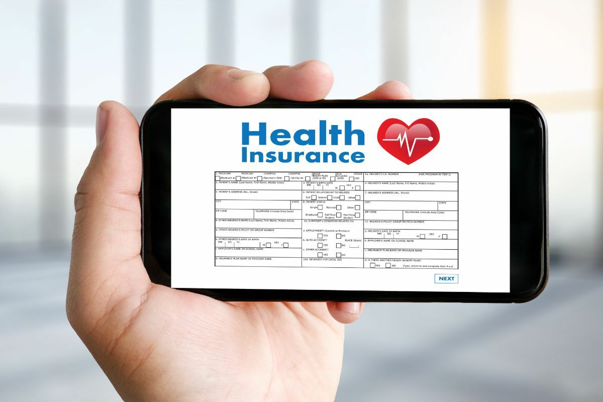 HEALTH INSURANCE Digital Application health care