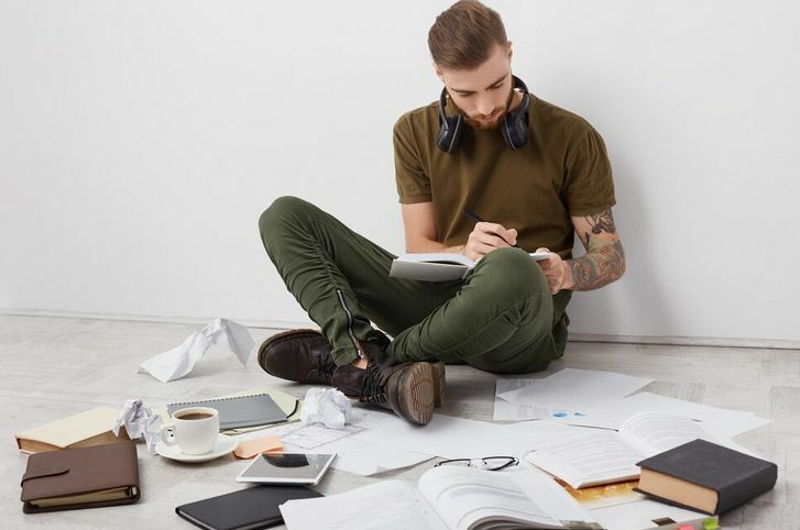 A person who is studying, Education visa