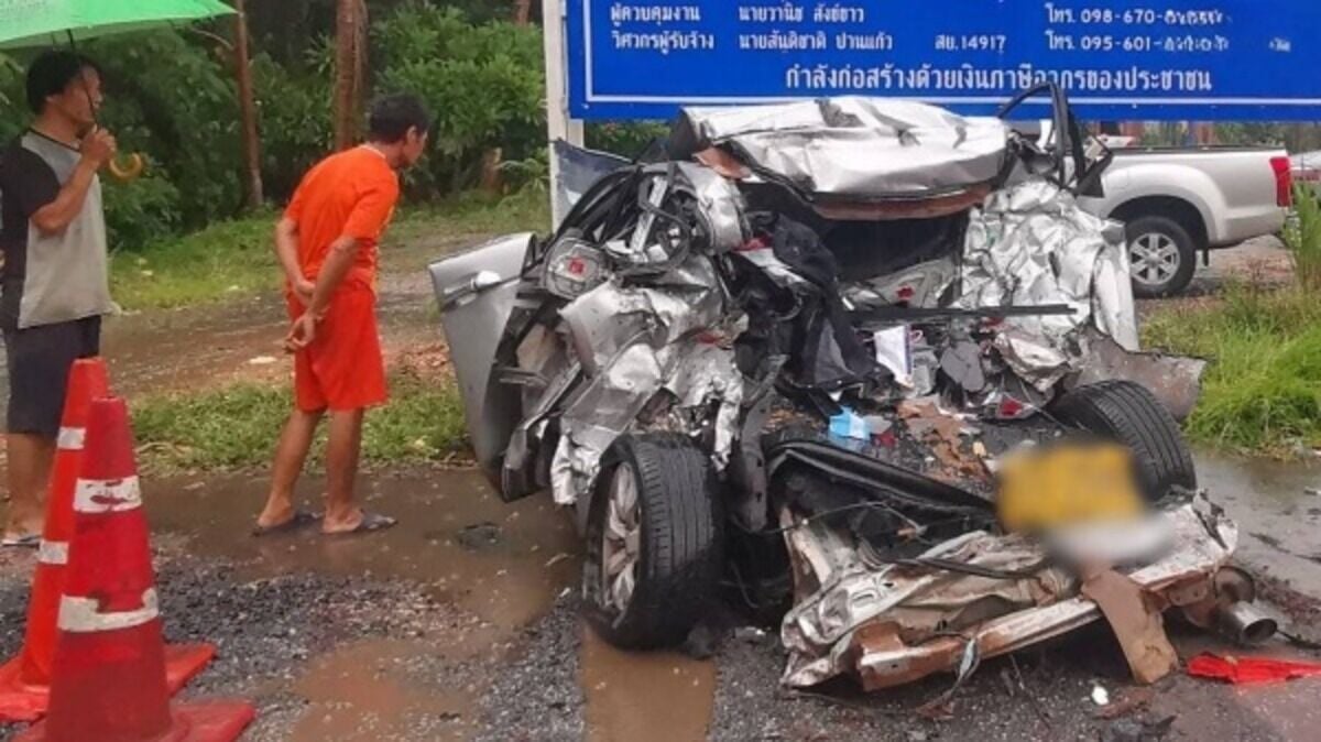 Lorry crash in Surat Thani leaves two hospitalised