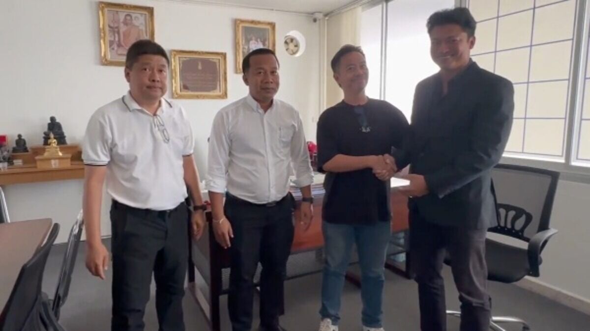 Reporter and villa executive resolve dispute on Koh Samui