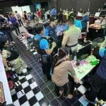 Bangkok crackdown: Five cops shuffled out as gambling den found | Thaiger