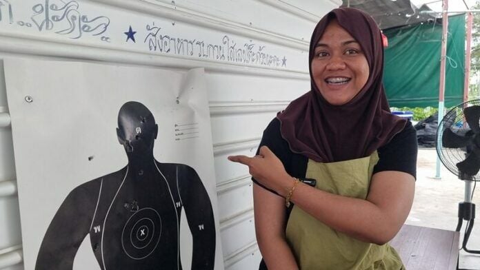 Nonthaburi restaurant uses gun target sheet to deter thieves