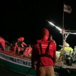 Tourists rescued after speedboat sinks off Surat Thani coast | Thaiger