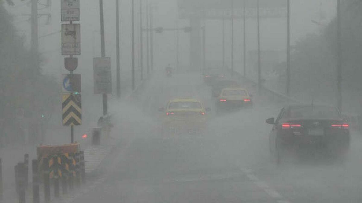 Heavy rain and high waves forecasted across Thailand