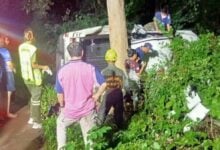 Pickup truck crash in Lampang kills one amid heavy rain