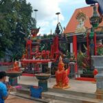 Unique nine-faced statue draws crowds in Nakhon Ratchasima | Thaiger