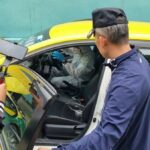 Taxi abandoned after armed robbery in Nonthaburi, suspect at large | Thaiger