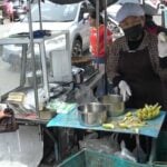 Going bananas: Songkhla&#8217;s top fritter vendor in a slippery situation | Thaiger