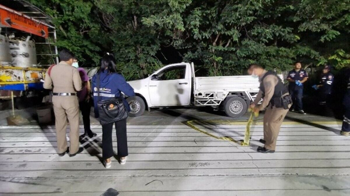 Nonthaburi: Elderly man found dead in car after altercation