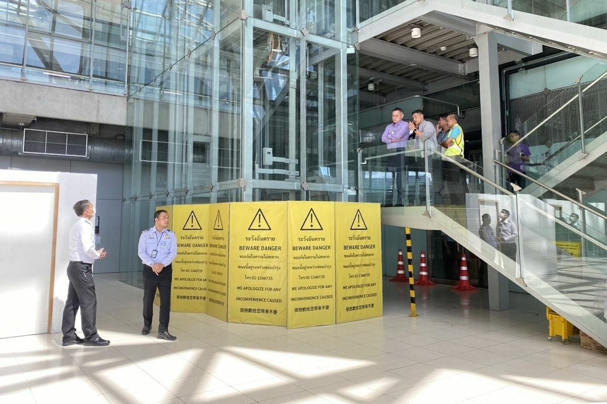 Technician crushed to death while repairing lift at Bangkok airport