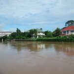 Nakhon Nayok hit by sudden flooding after dam water release | Thaiger