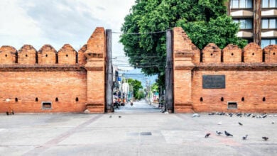 Tha Phae Gate Chiang Mai travel guide | Thaiger