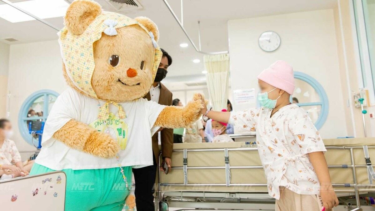 Butterbear brings joy to children battling cancer at Siriraj Hospital