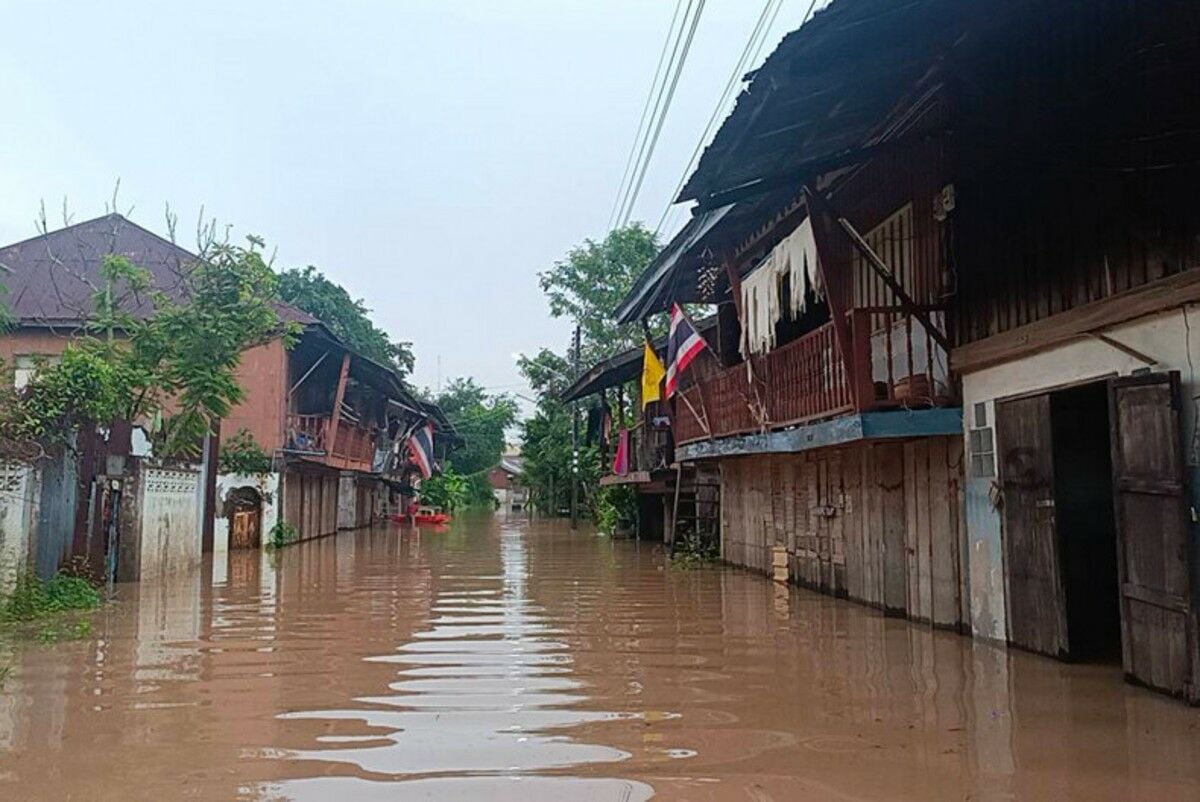 Bangkok and five provinces face flood threat from high tides
