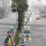 Phuket or leave it: Flooded roads sink travel plans to island airport | Thaiger