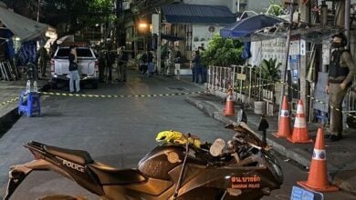 Undercover police shoot man dead in Bangkok alley