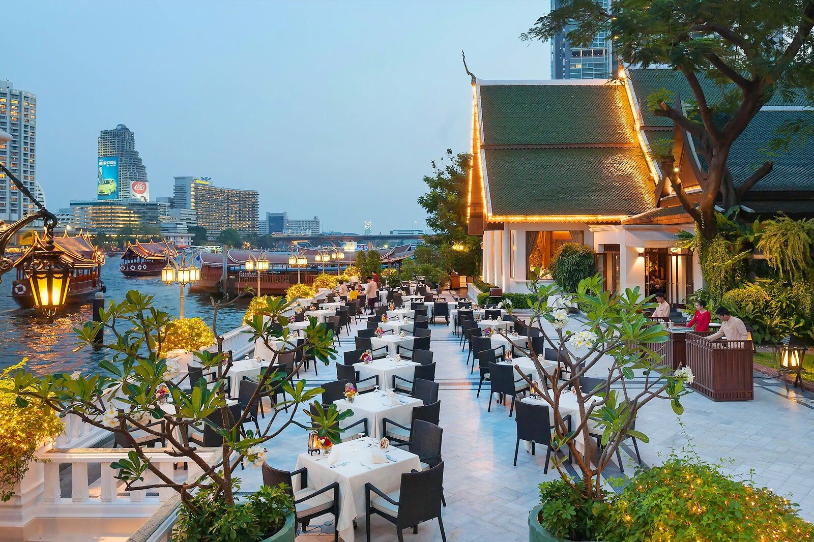 Wallet watch: Thai restaurants hungry for details on digital handout