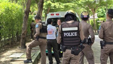 Gun-toting dad holds daughter hostage in Bangkok standoff