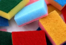 Why dishwashing sponges are different colours – the answer will surprise you