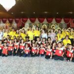Pattaya temple donates 40,000 baht to aid Phetchabun school | Thaiger