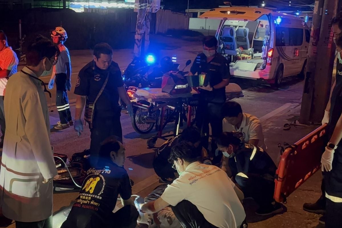 Foreign man in collision with sidecar motorcycle in Pattaya