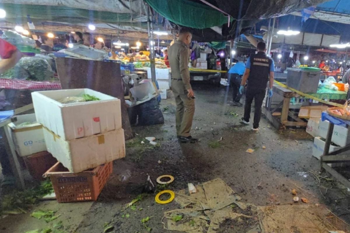 Phuket flea market feud turns fiery: Shooting leaves two injured