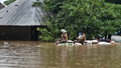 Mae Sot floods: Three days of rain cause severe damage