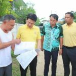 Residents demand mayor fix Pattaya&#8217;s crumbling dirt road | Thaiger