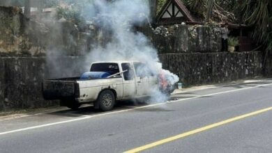 Pickup truck fire sparks alarm on Karon beachfront