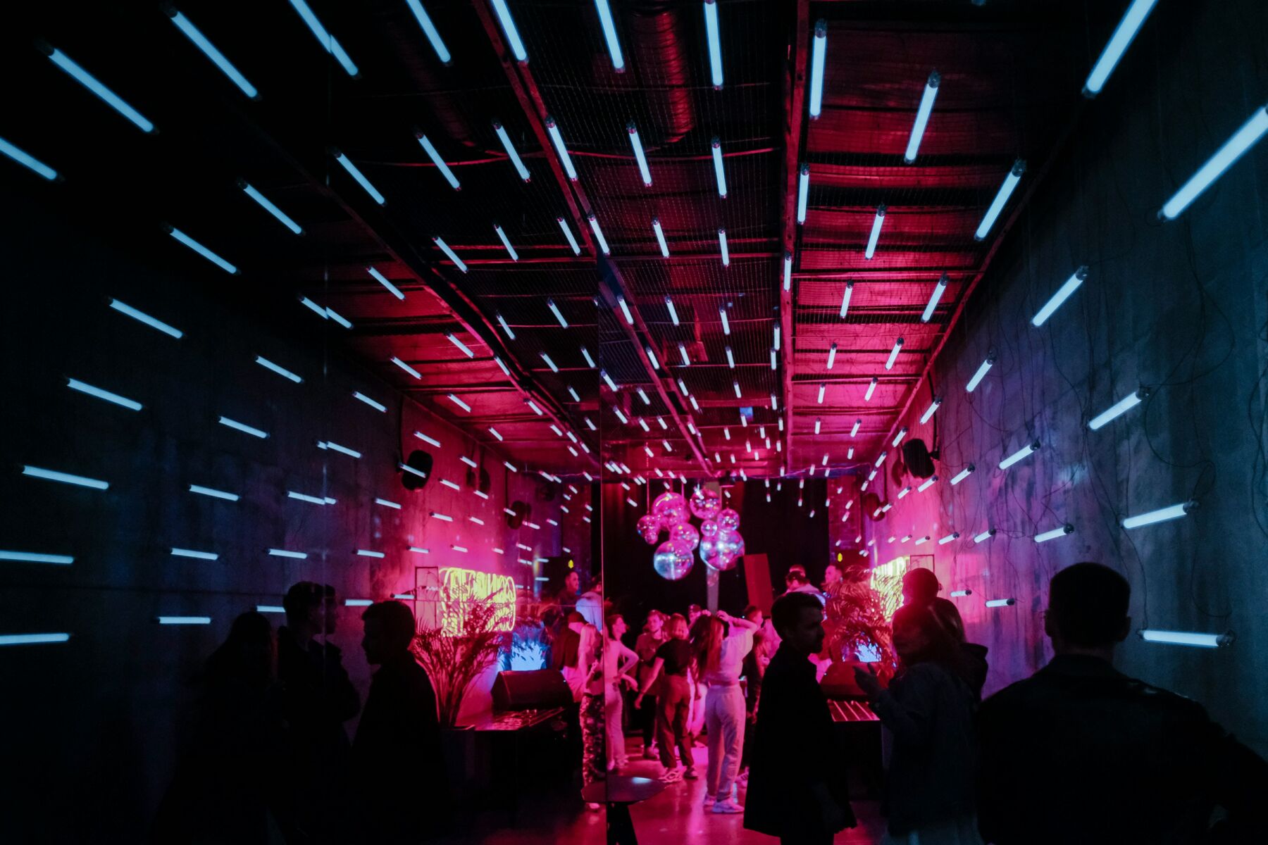 Image of a nightclub lounge