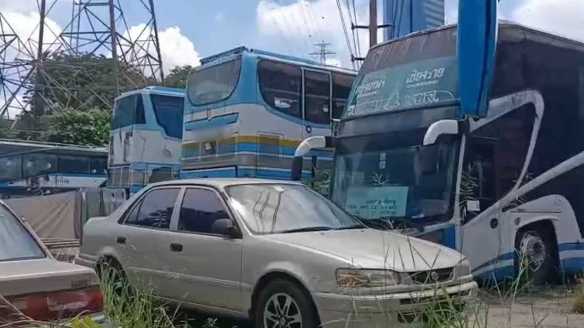 Landowner battles coach company over unpaid rent in Bangkok (video)