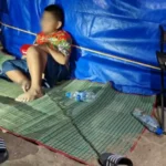 Father chains boy to chair on Pattaya Beach, tests positive for drugs | Thaiger